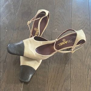 Vintage AUTHENTIC Chanel Shoes sz 8